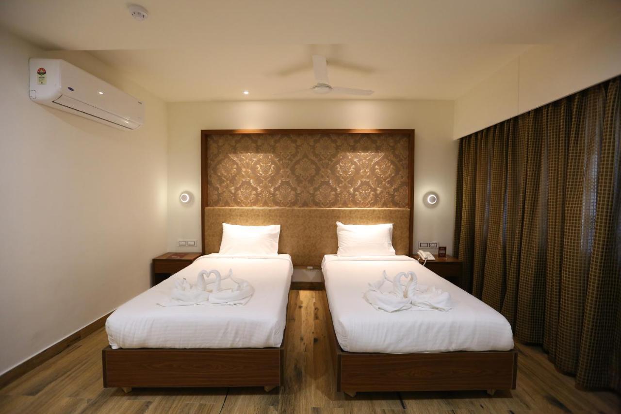 حيدر أباد Hotel Shubham Palace المظهر الخارجي الصورة