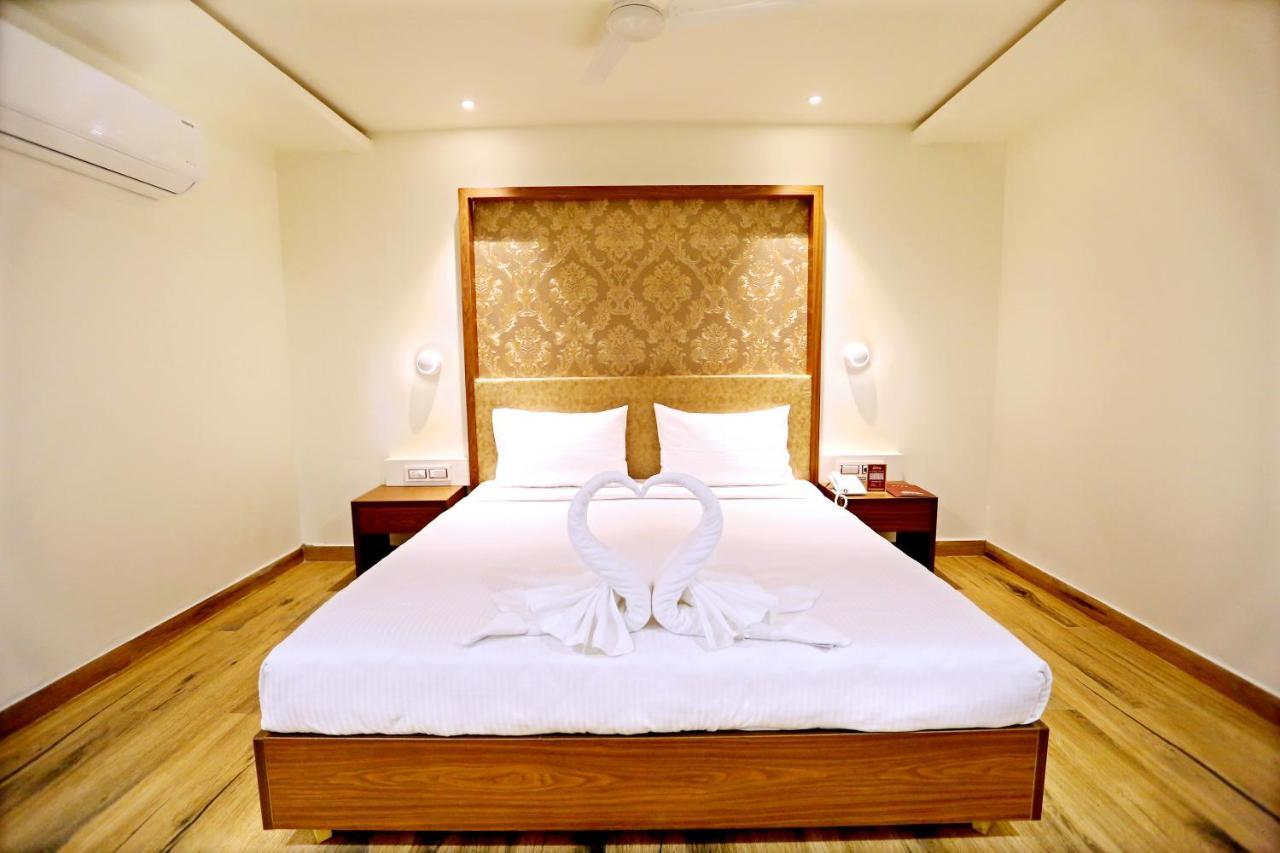 حيدر أباد Hotel Shubham Palace المظهر الخارجي الصورة